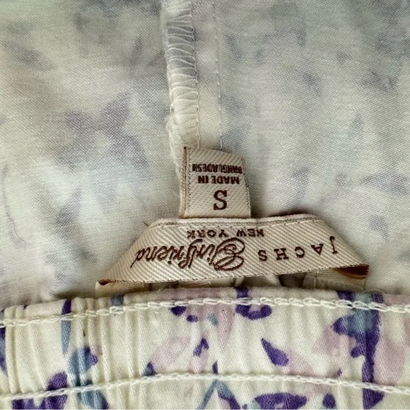 Jachs Girlfriend White Floral Shorts - Picture 10 of 10